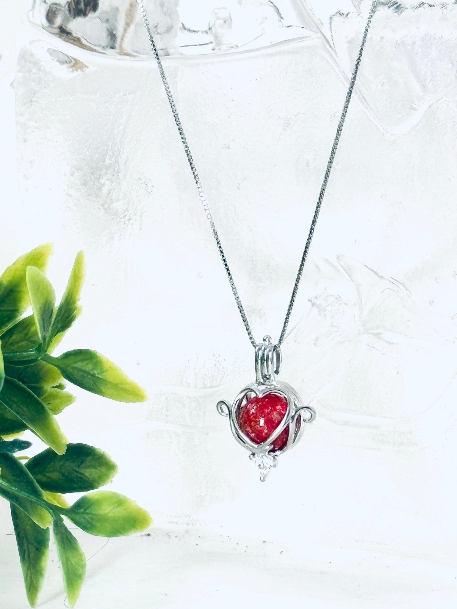Collier "Bille de mémoire" (coeur) pour cendres funéraires - La Meduse - Verre soufflé