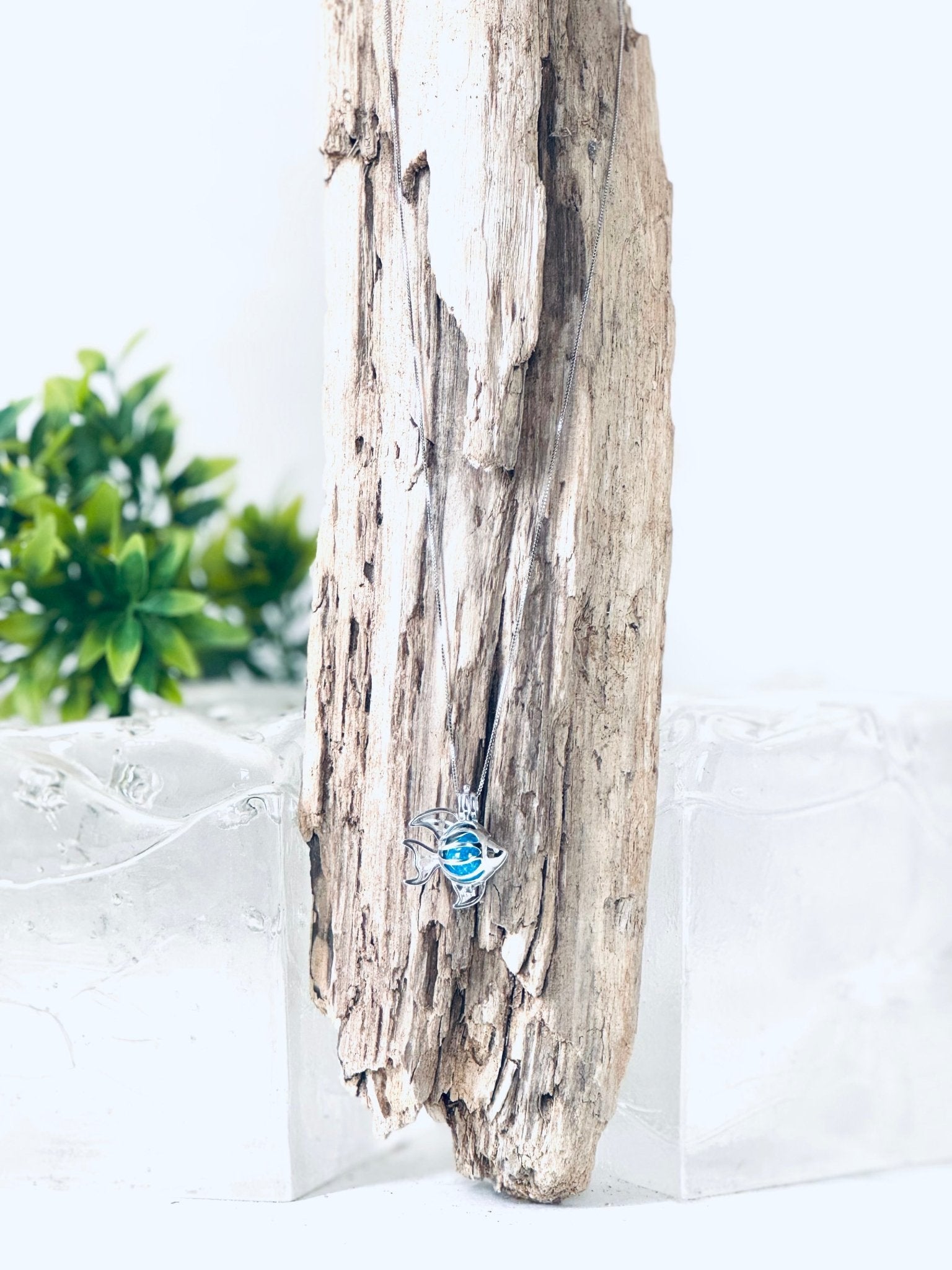 Collier "Bille de mémoire" (poisson) pour cendres funéraires - La Meduse - Verre soufflé