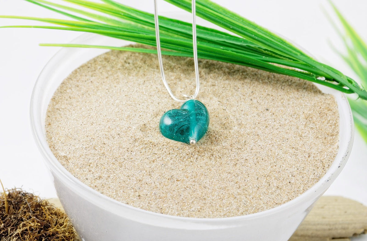 Pendentif Cœur En Verre Soufflé Vintage - Cordon De 54 Cm, Multicolore, Très Bon état Sans Fêlures