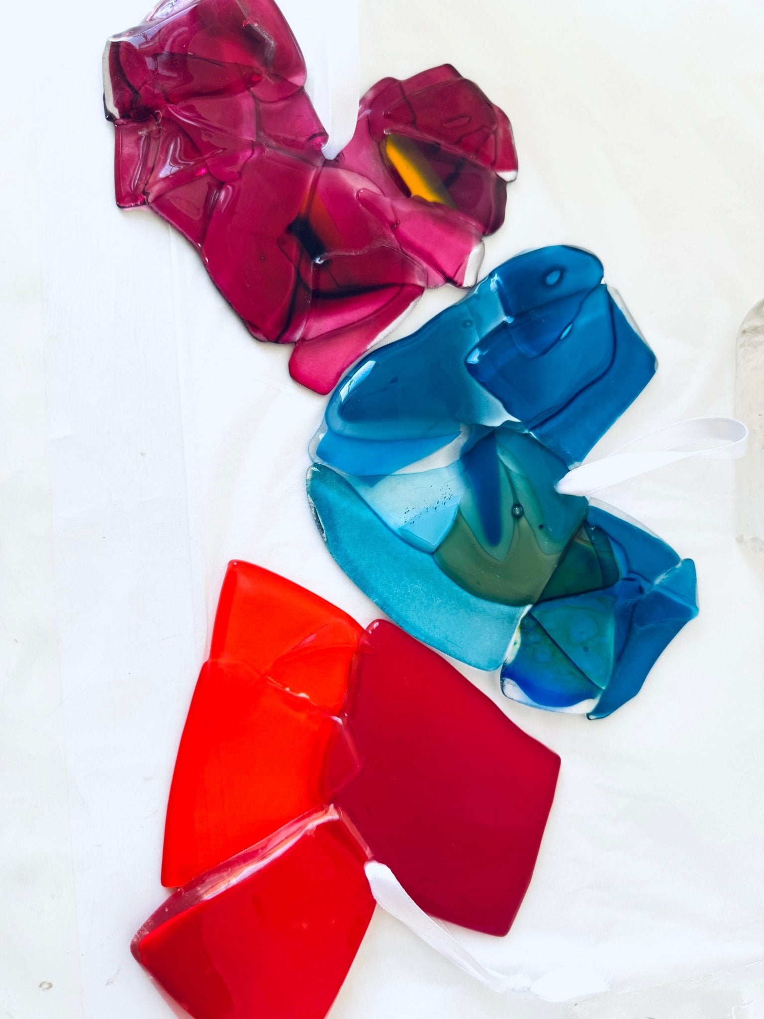 Cœur imparfait en verre recyclé - La Meduse - Verre soufflé