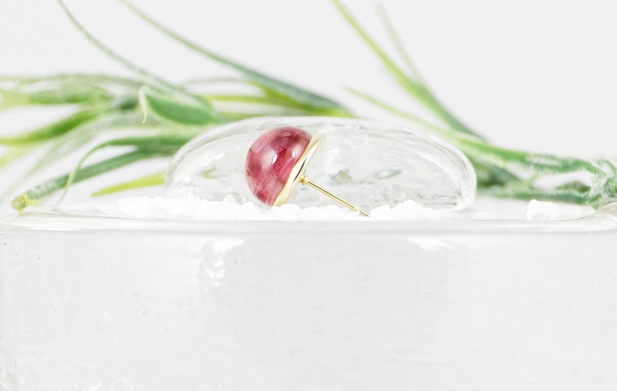 Boucles d'oreilles en verre - type boutons - La Meduse - Verre soufflé