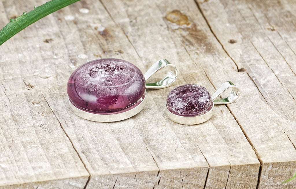 Pendentif simple en verre pour cendres funéraires - La Meduse - Verre soufflé